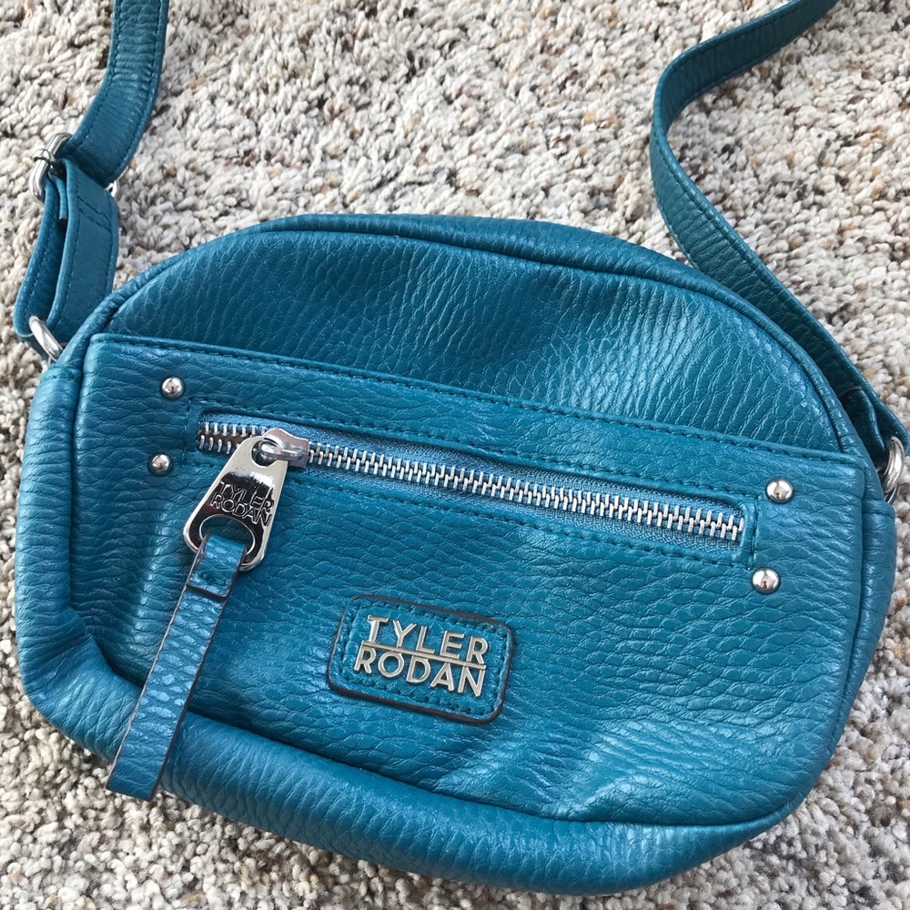 🦋 Tyler Rodan teal crossbody purse